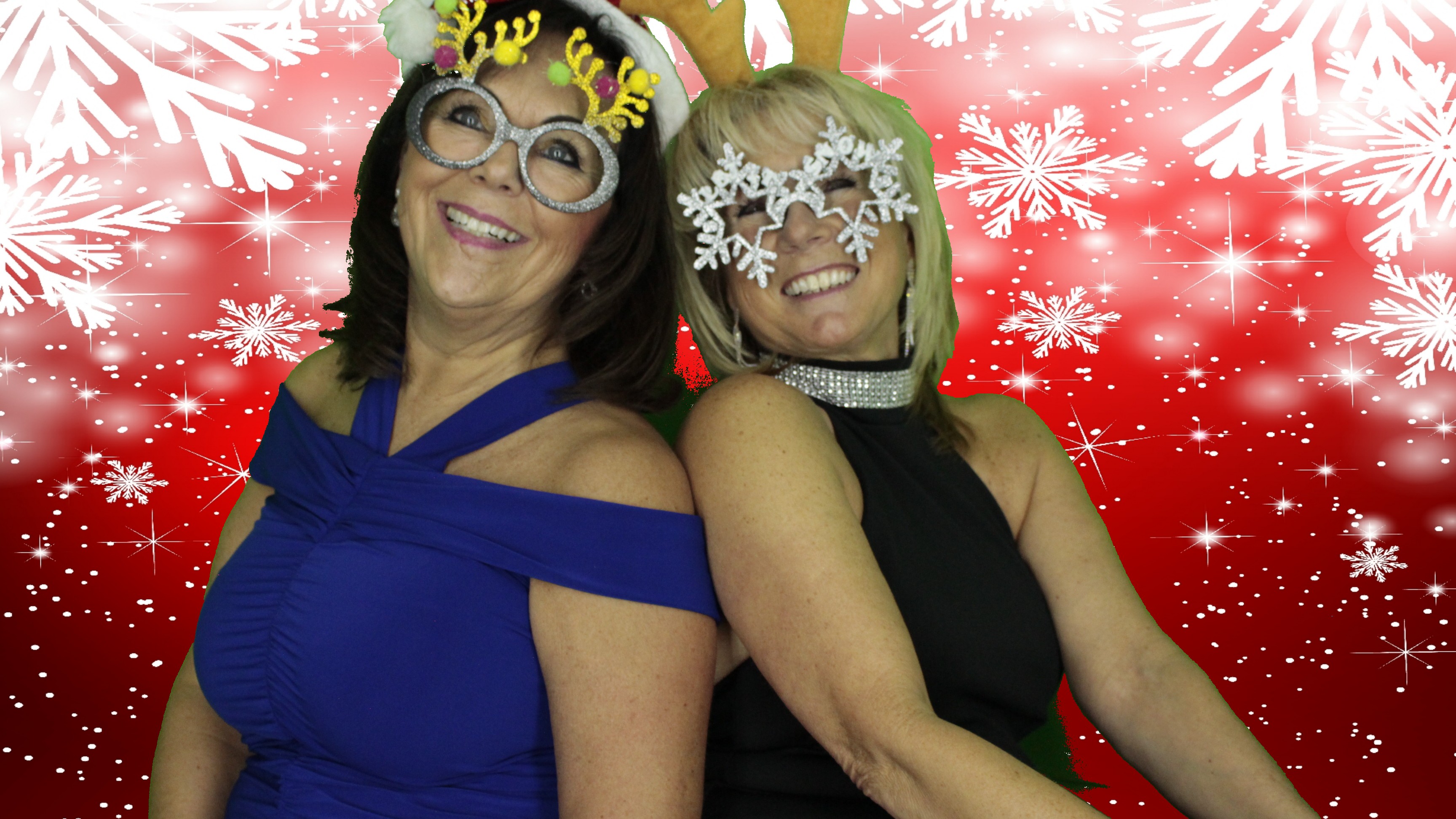 Portsmouth Water Christmas Party | View more photos from the event at gallery.myphotoboothexperience.co.uk/u/MyPhotoBoothExperienceLtd/Portsmouth-Water-Christmas-Party